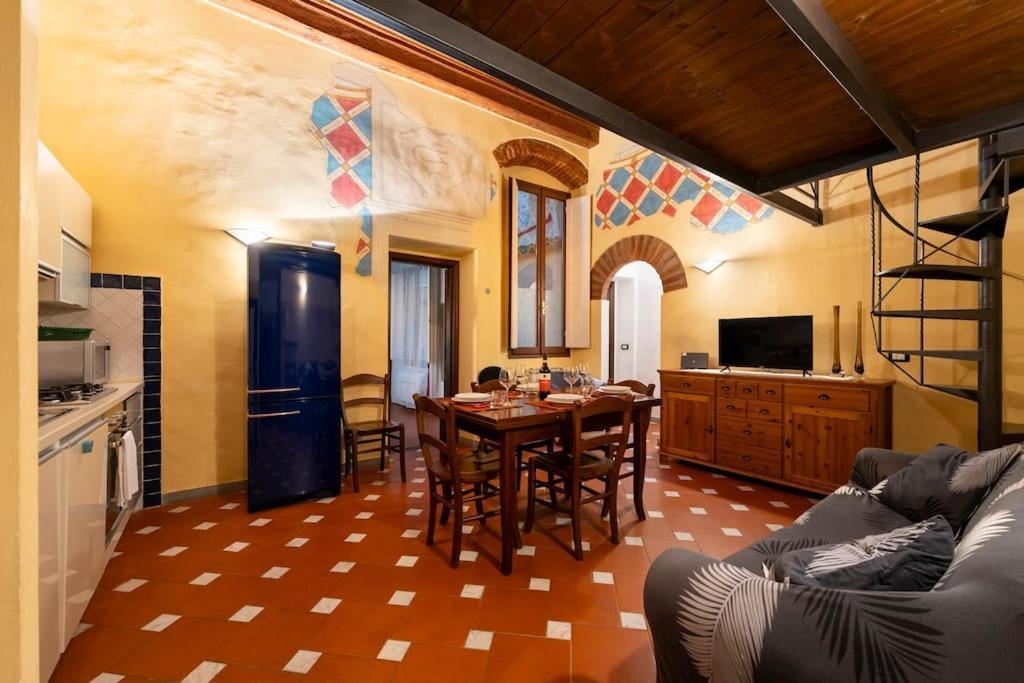 Keys Of Italy - Serragli 55 - Stile Rustico Rinascimentale In Oltrarno Florence Extérieur photo